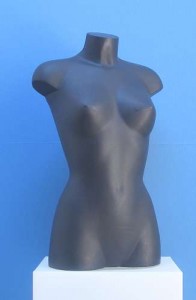 busto-curto-mulher-preto-TW17NE